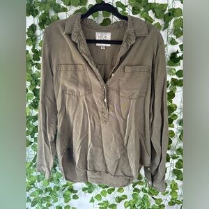 Thread & Supply Women’s Long- Sleeve Shirt